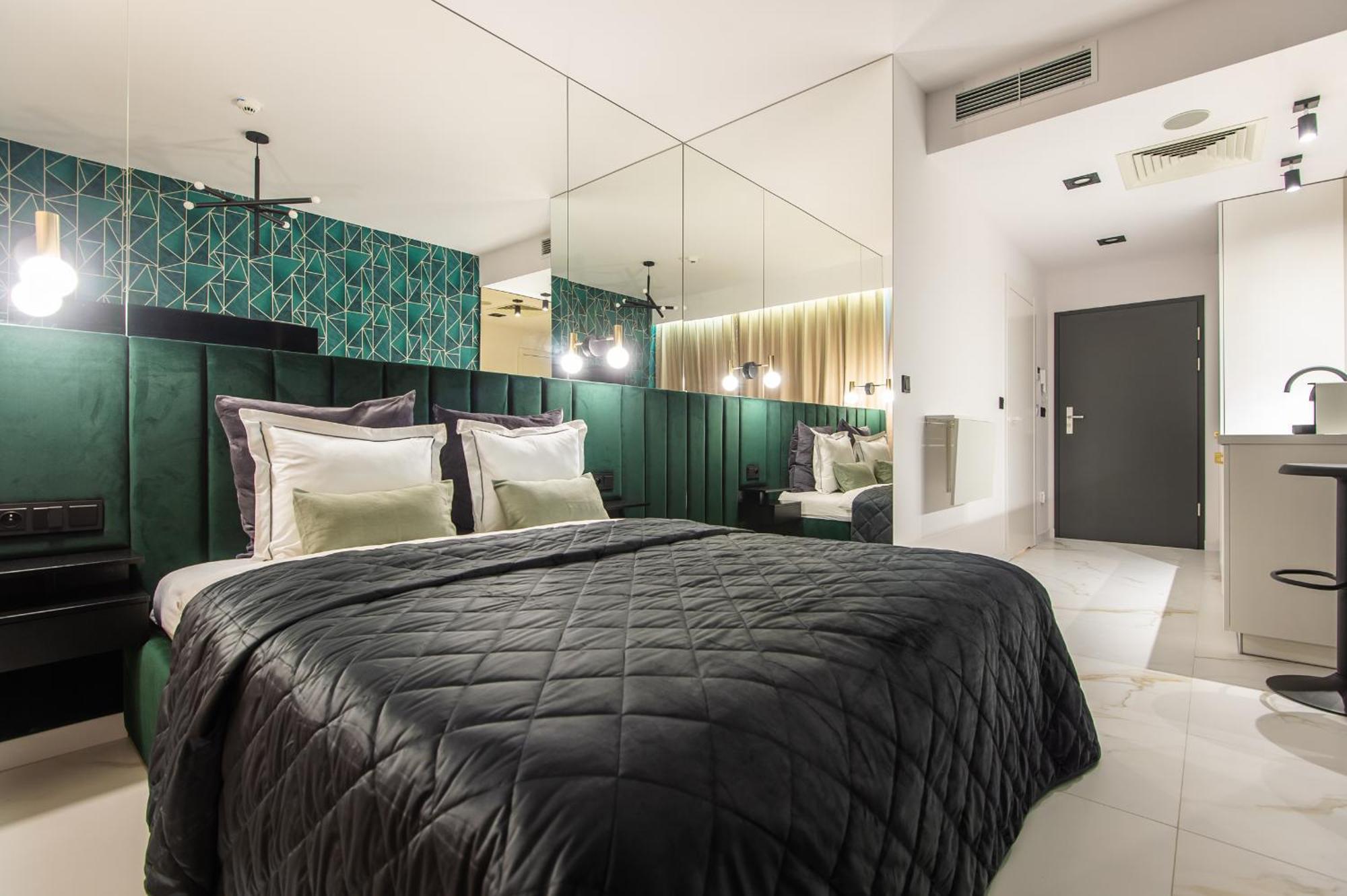 Super-Apartamenty Vip Jacuzzi III Poznań Zewnętrze zdjęcie